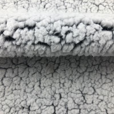 Прозрачная и долговечная печатная ткань из шю-вельветина для зимней одежды 100% полиэстер