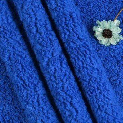Средний вес полиэстерный полиэфирный шерпа шерстяной шерсти для куртки