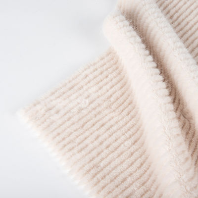 2024 Soft Cut Pile Short Fur Carpet Fabric с индивидуальным дизайном и дизайнерским шаблоном